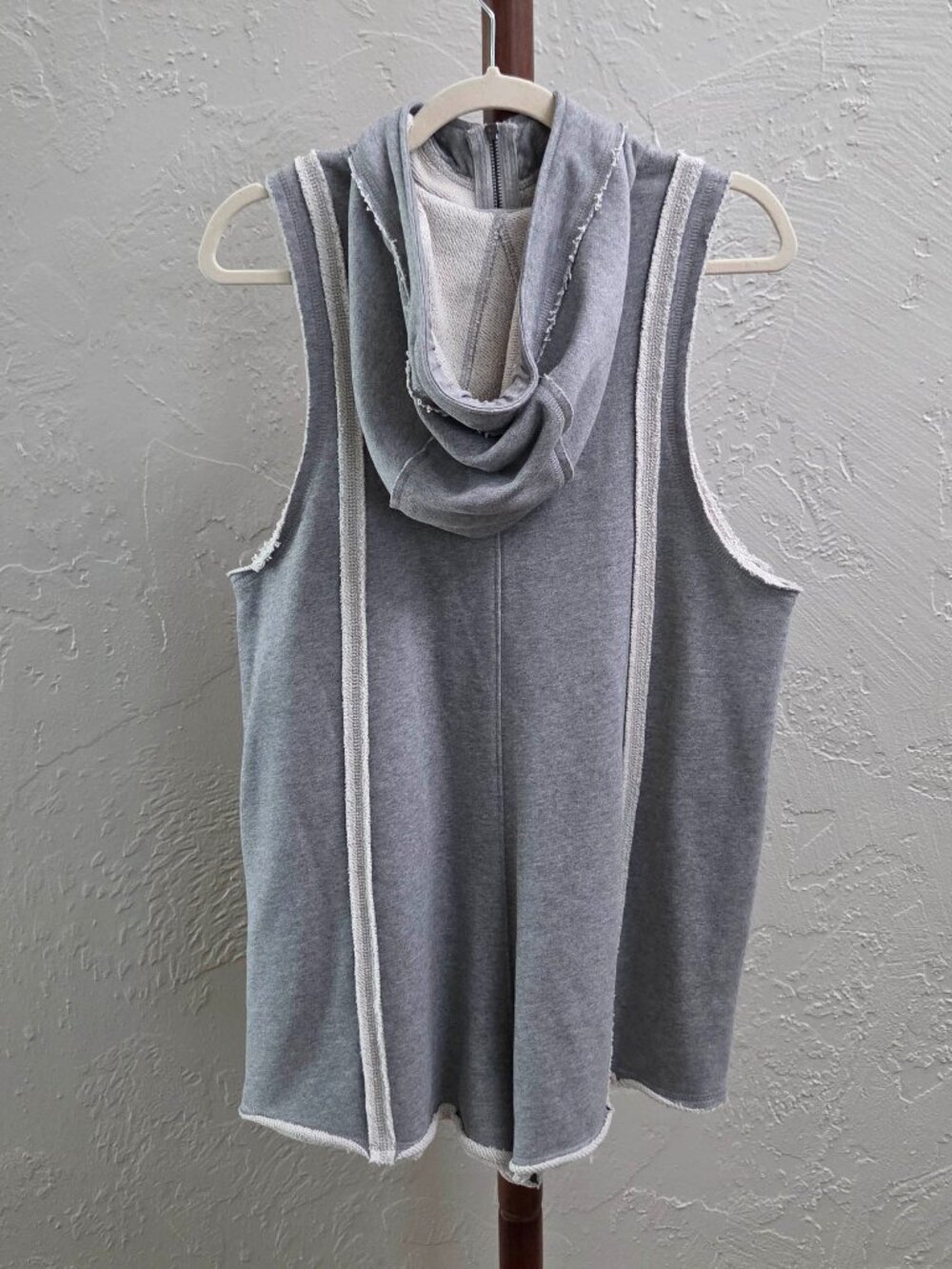 R89. Women's French Terry Hooded Sleeveless Romper - Picture 2 of 3